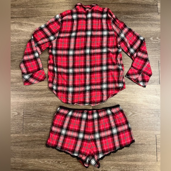 Victoria's Secret | Bright Cherry Plaid Flannel Pajama Shorts Set Size Large - Picture 3 of 4